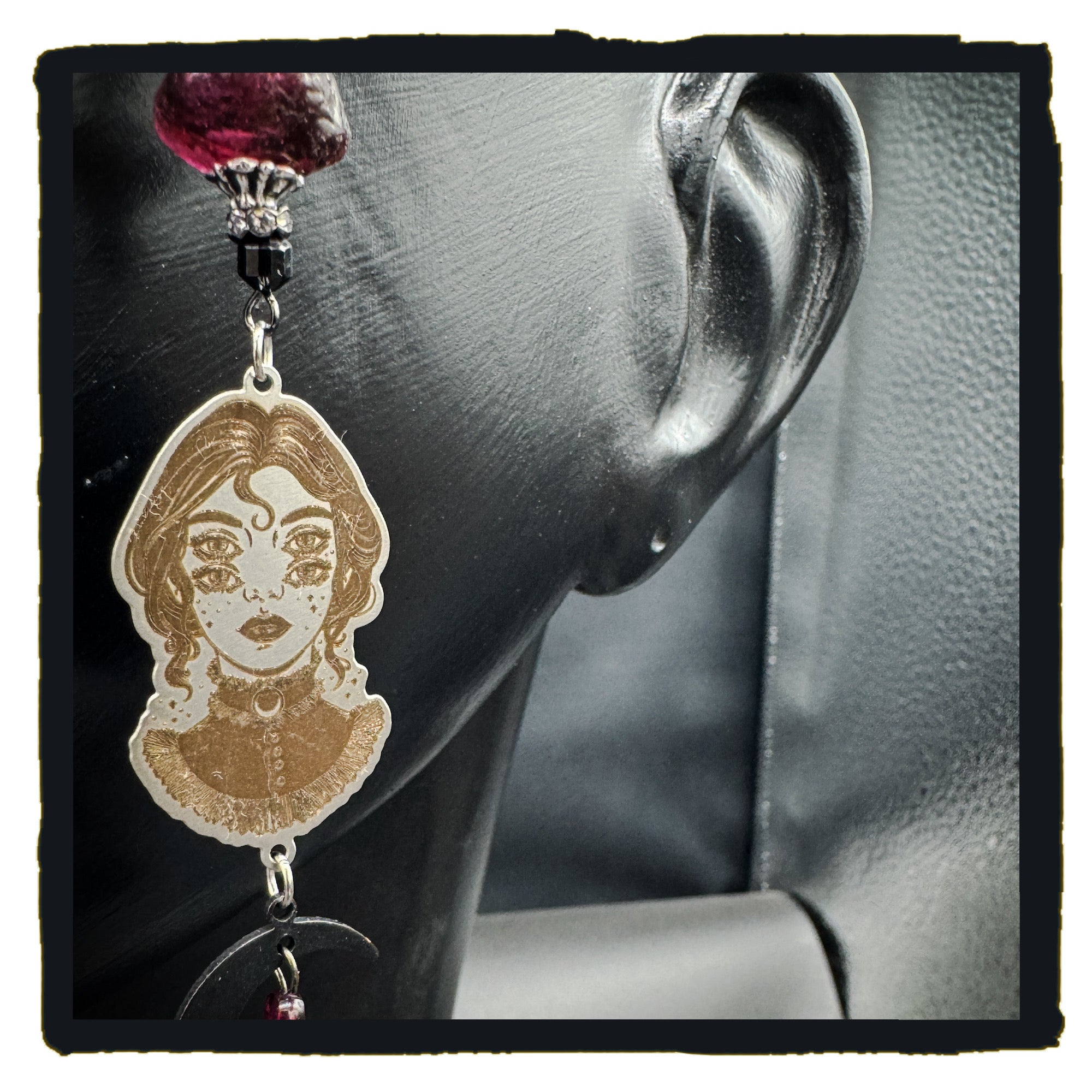 Try Witchcraft eyewear chains