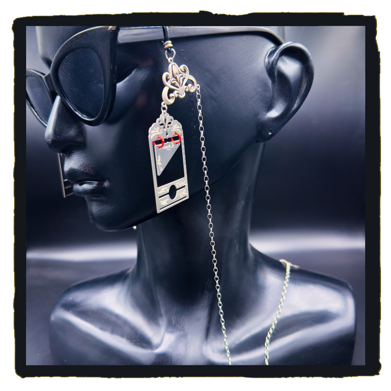Headless is the New Skinny eyewear chain