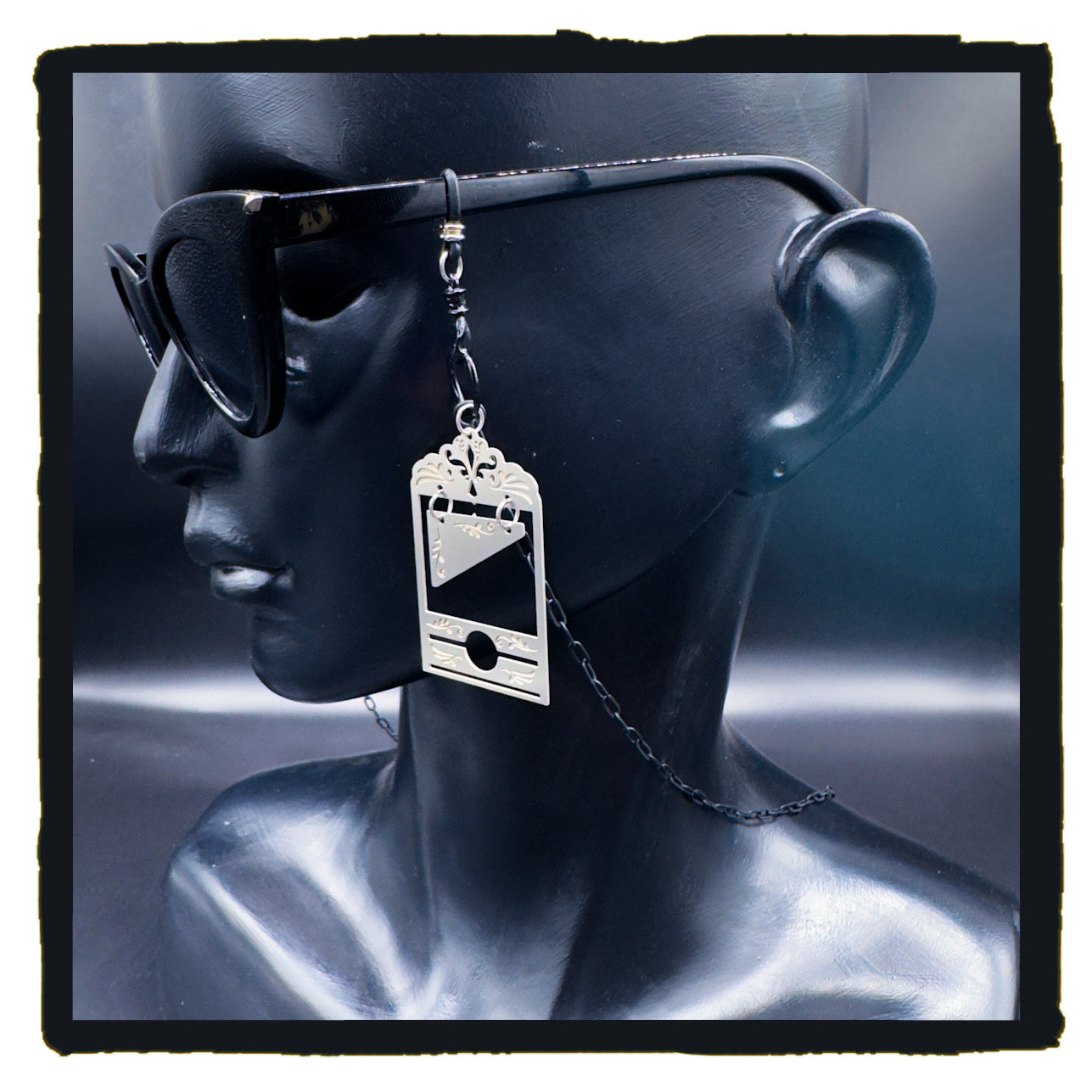 Cut My Cake eyewear chain
