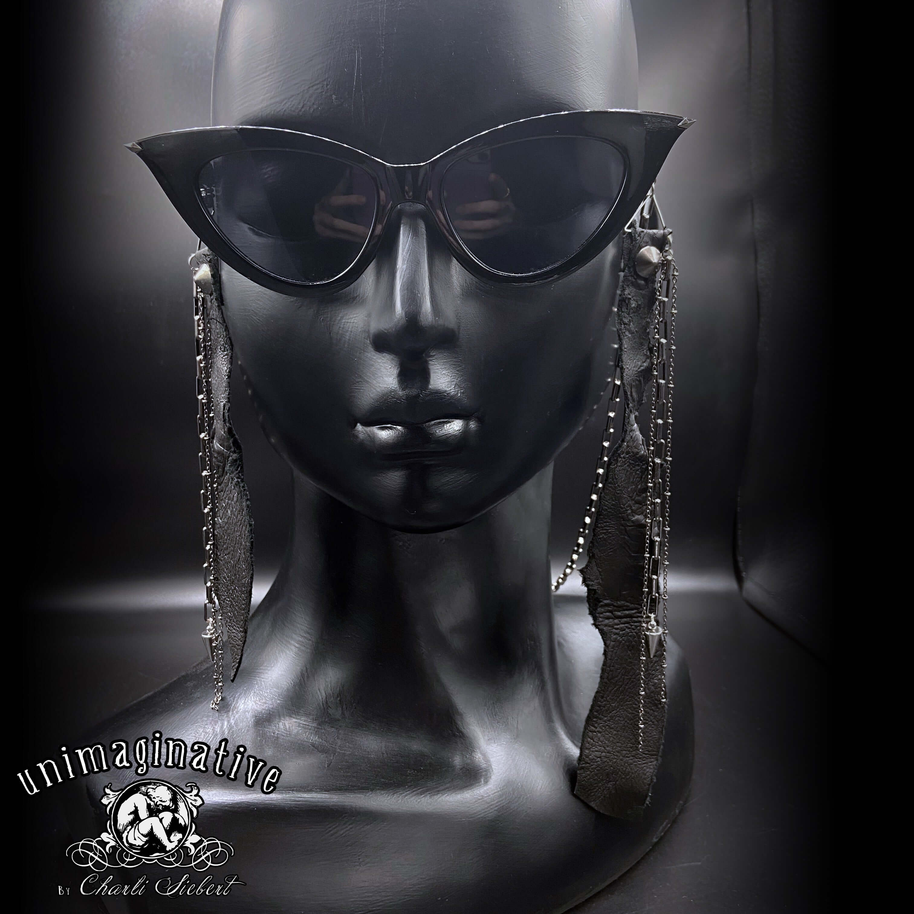 Chaîne de lunettes en cuir à pointes
