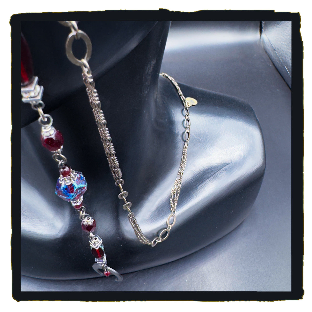 Red Crescent Beauty Handmade Eyewear Chain – Red Czech Glass Beads & Black Crescent Moon Charms
