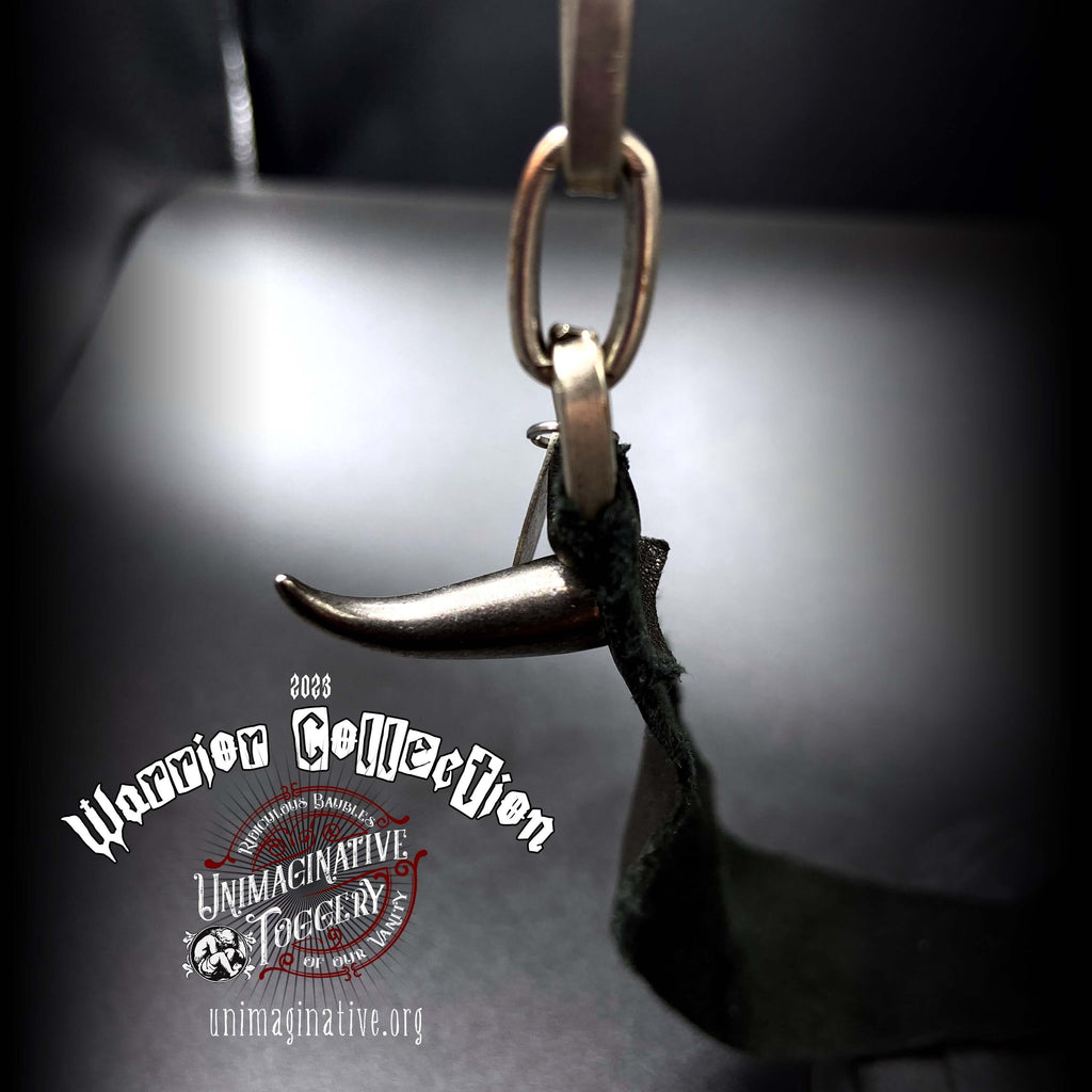 The Lycaconia eyeglass chain