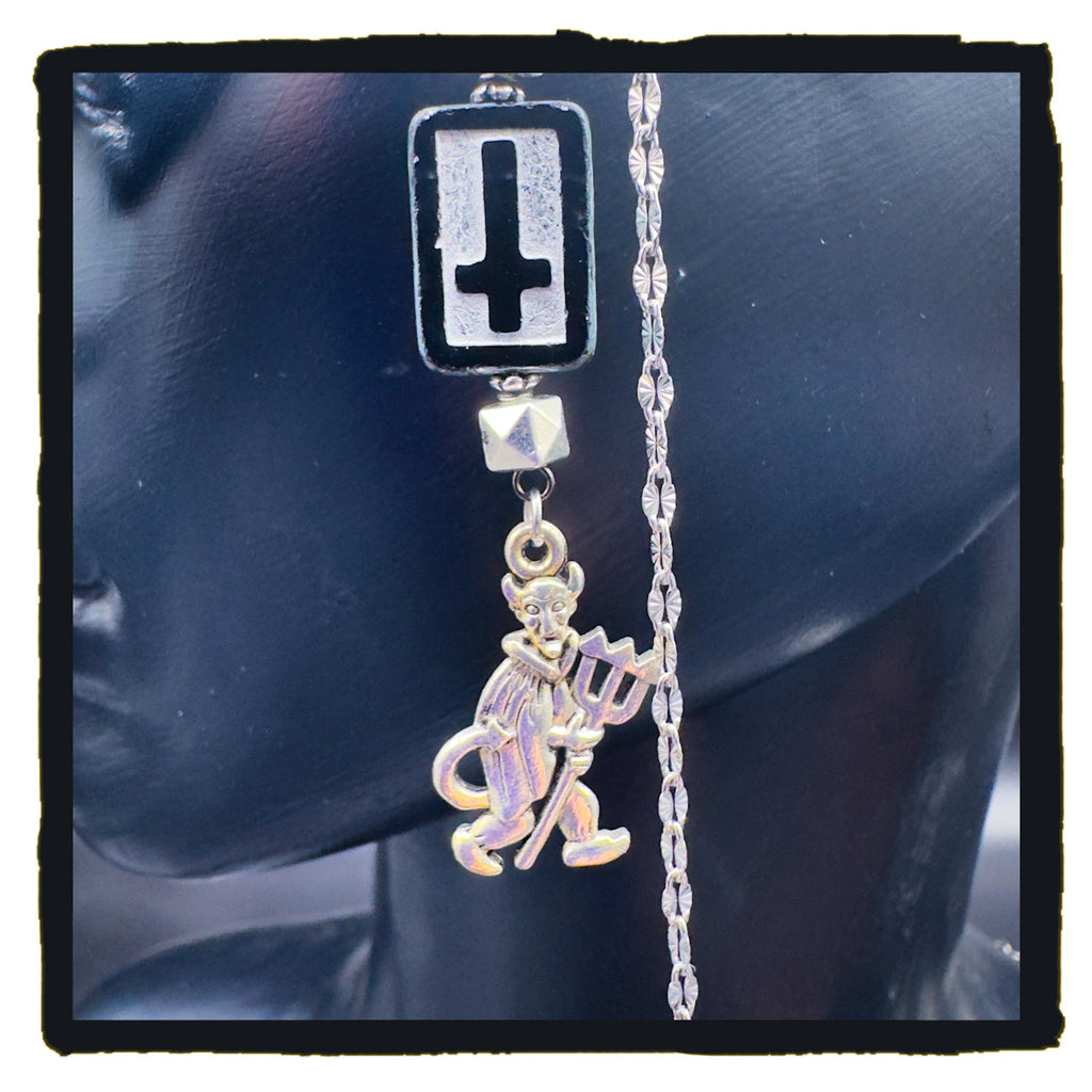 The Devil In Me eyewear chain
