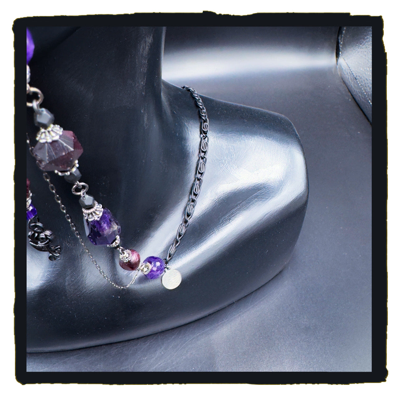 When Roses Bloom Handmade Eyewear Chain – Amethyst, Garnet & Black Rose Charms